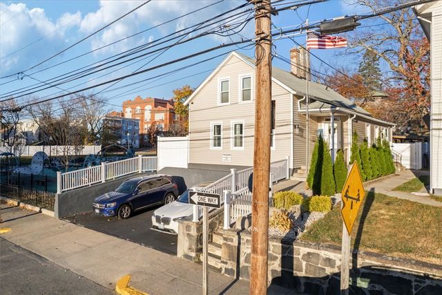 $419,900 | 39 Washington Street | Central Falls