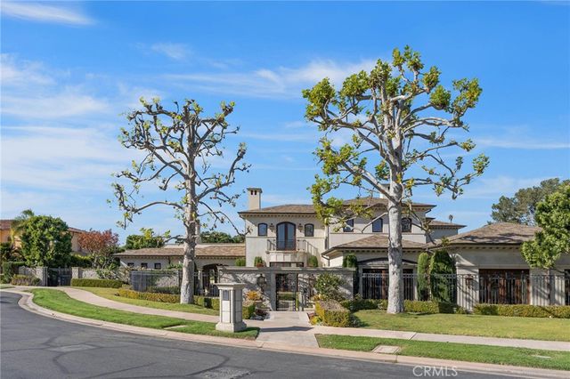 $18,900,000 | 7 Shoreview Drive | Newport Coast