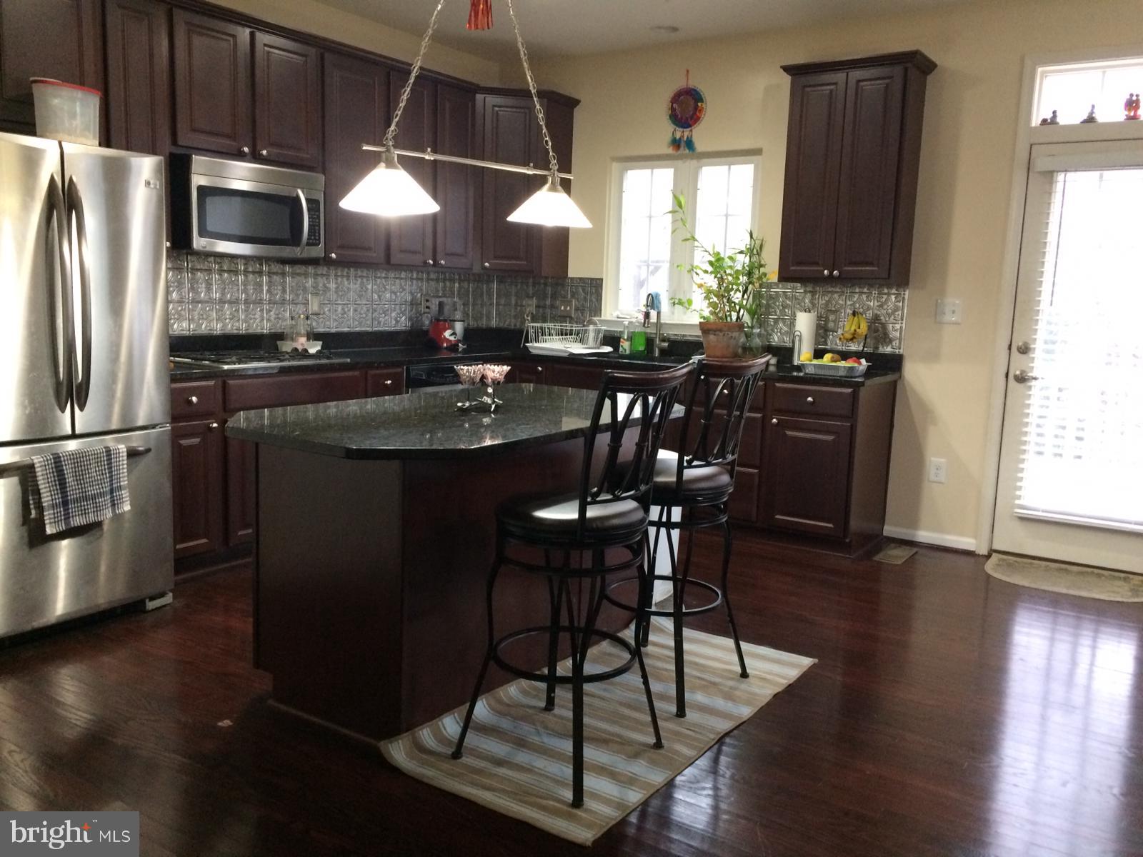 Torino Dark Wood Kitchen Cabinets