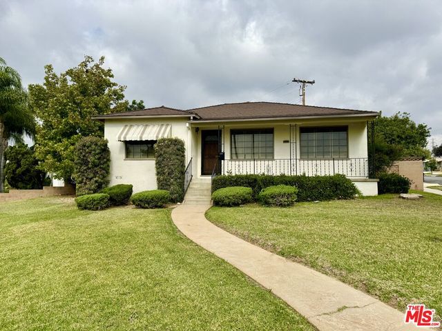 $3,500 | 2408 West Via Nina | Southeast LA