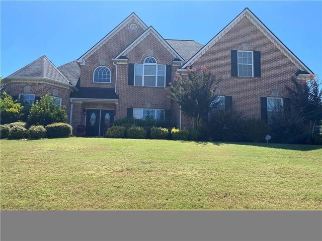 $3,895 | 8067 Revere Drive | Lake Iris at Williamsburg Plantation