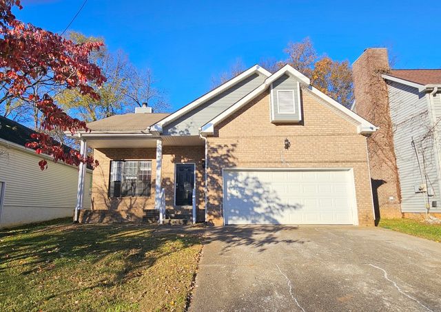 $349,900 | 4064 Calumet Drive | Calumet