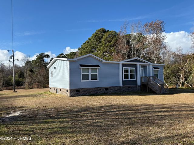 $2,100 | 239 Belgrade-Swansboro Road | Swansboro Township - Onslow County