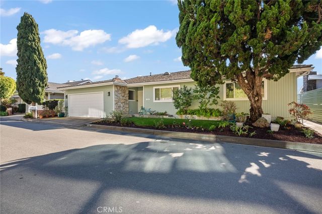 $8,500 | 325 Heather Place | North Laguna Beach