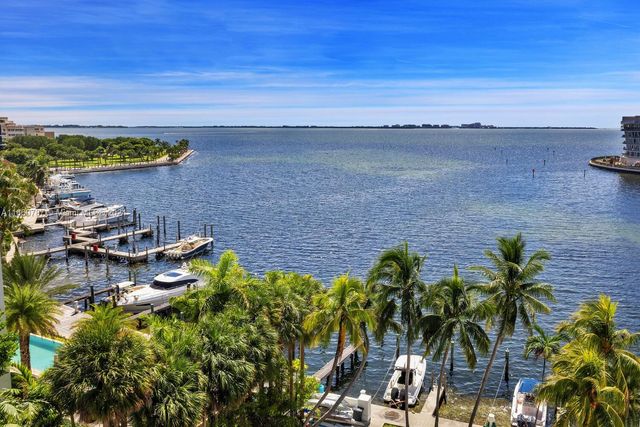 $975,000 | 1600 South Bayshore Lane, Unit 8D | Northeast Coconut Grove