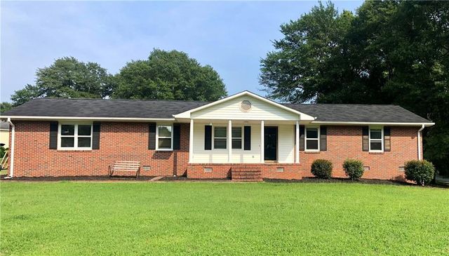 $2,000 | 213 Oxmoor Drive | Centerville