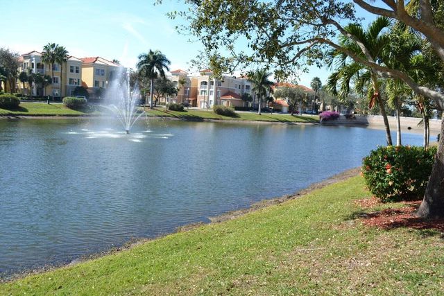 $1,950 | 11010 Legacy Drive, Unit 301 | Palm Beach Gardens