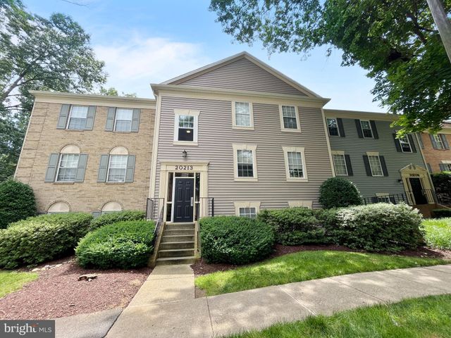 $214,900 | 20213 Shipley Terrace, Unit 101 | Lakeview Condominiums