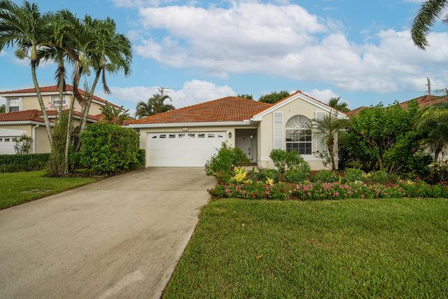 $379,900 | 2233 Southwest Olympic Club Terrace | Palm City