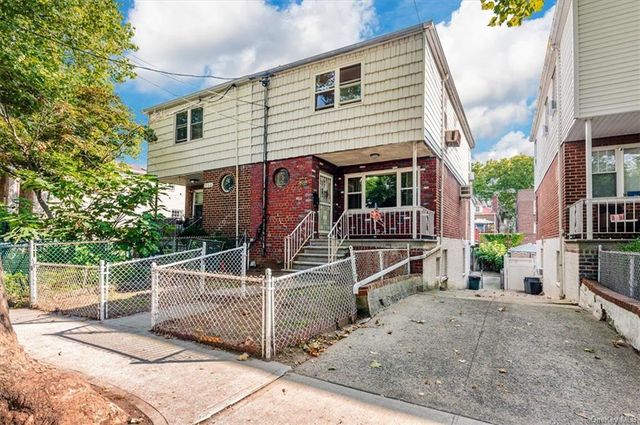 $699,000 | 748 Throgs Neck Expressway | Throgs Neck