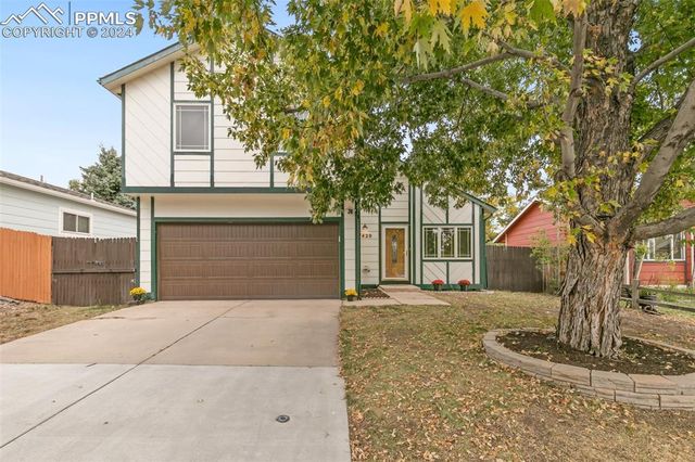 $398,000 | 7420 Churchwood Circle | Columbine Estates