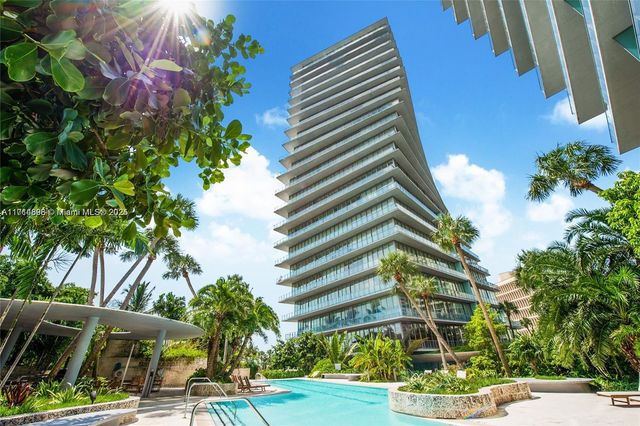 $5,600,000 | 2669 South Bayshore Drive, Unit 901N | Grove at Grand Bay