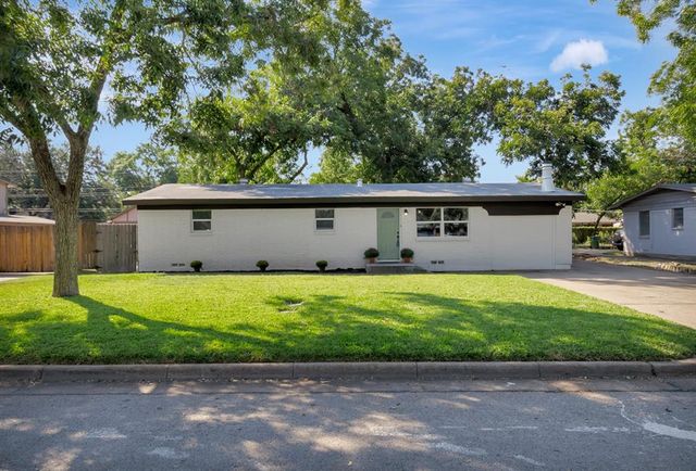 $275,000 | 1716 Nueces Trail | Sherwood Knoll