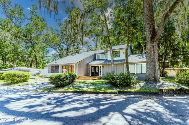 $478,000 | 2438 Sylvan Chase Drive | Orange Park