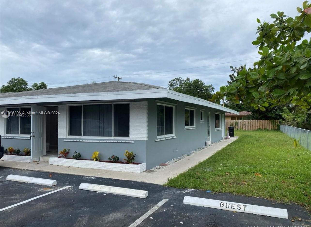 front view of house with a yard