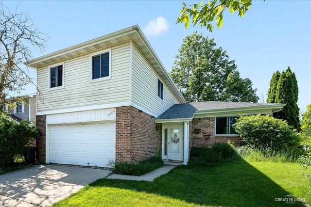 $365,000 | 6669 Foxtree Avenue | Woodridge