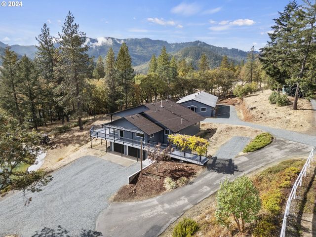 $925,000 | 5050 Foothill Boulevard