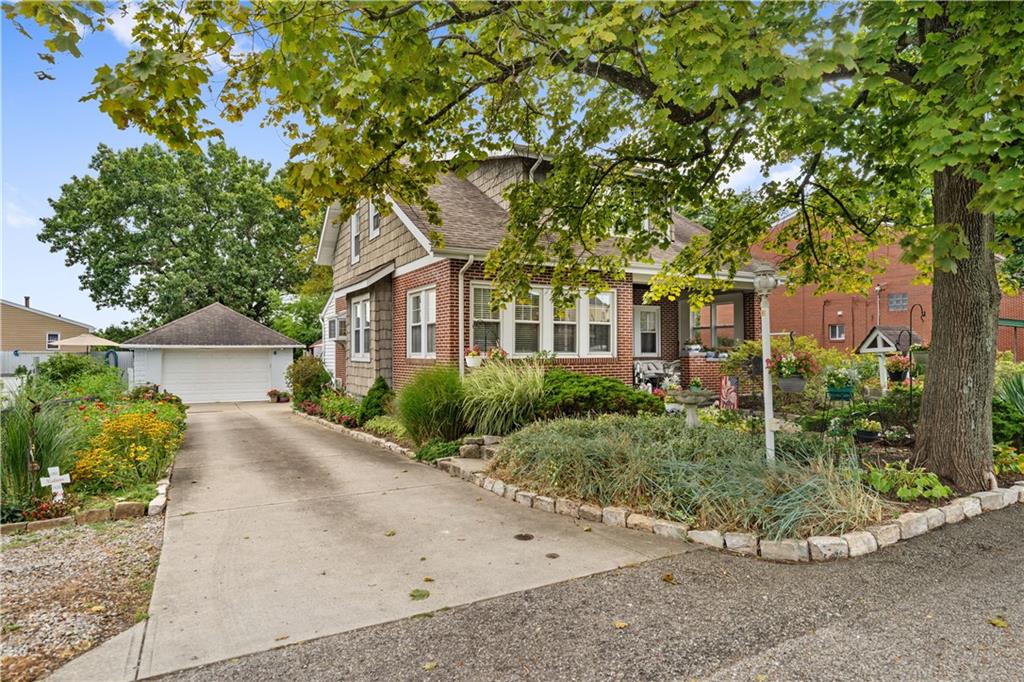 a house view with a outdoor space