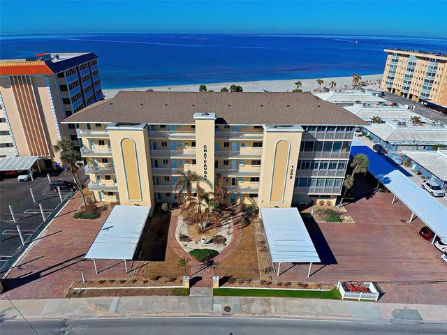 $595,000 | 1200 Tarpon Center Drive, Unit 204 | Venice