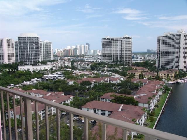 $299,000 | 18151 Northeast 31st Court, Unit PH215 | Aventura