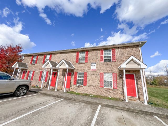 $995 | 789 Cherrybark Lane, Unit 1 | Oak Arbor