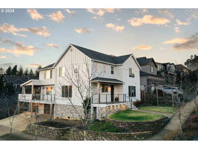 $1,050,000 | 12589 Southeast 147th Avenue | Happy Valley