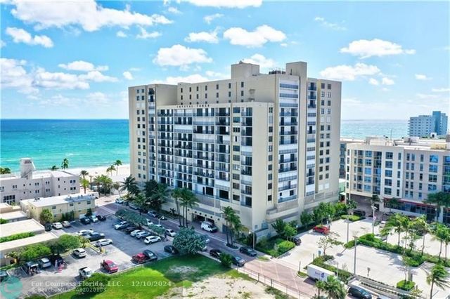 $830,000 | 322 Buchanan Street, Unit 1200 | South Central Beach