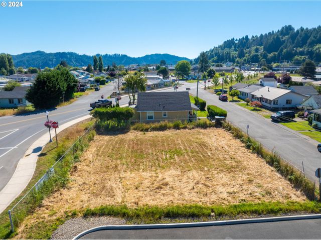 $125,000 | 887 Laurel Avenue | Reedsport