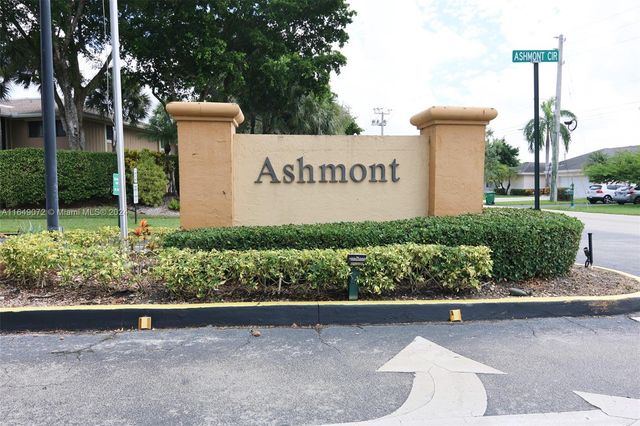 $225,000 | 7552 Ashmont Circle, Unit 310 | Westwood