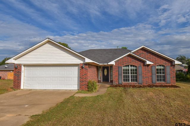 $245,000 | 208 Robyn | Lindale