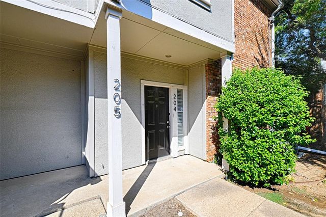 $260,000 | 14400 Montfort Drive, Unit 204 | Far North Dallas