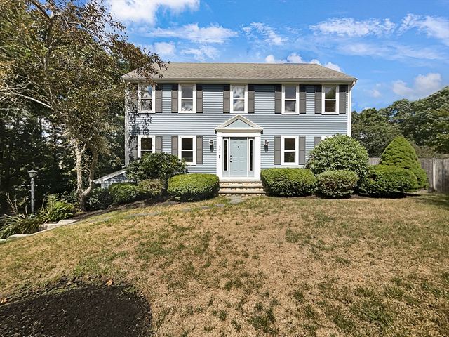 $820,000 | 37 East Bay Lane | Plymouth