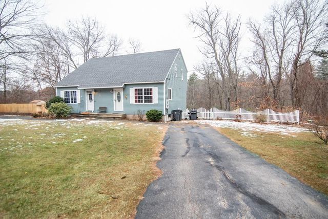 $320,000 | 56 Dale Road, Unit B | Hooksett Village