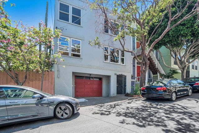$1,398,000 | 219 Lily Street | Hayes Valley
