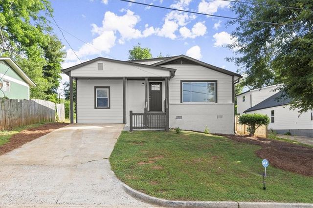 $246,500 | 10 Burch Avenue | Newnan