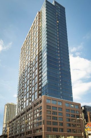 $2,319 | 637 North Wells Street, Unit 3011 | River North