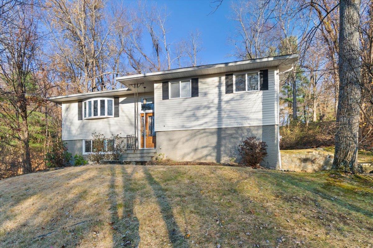 Raised ranch-style home