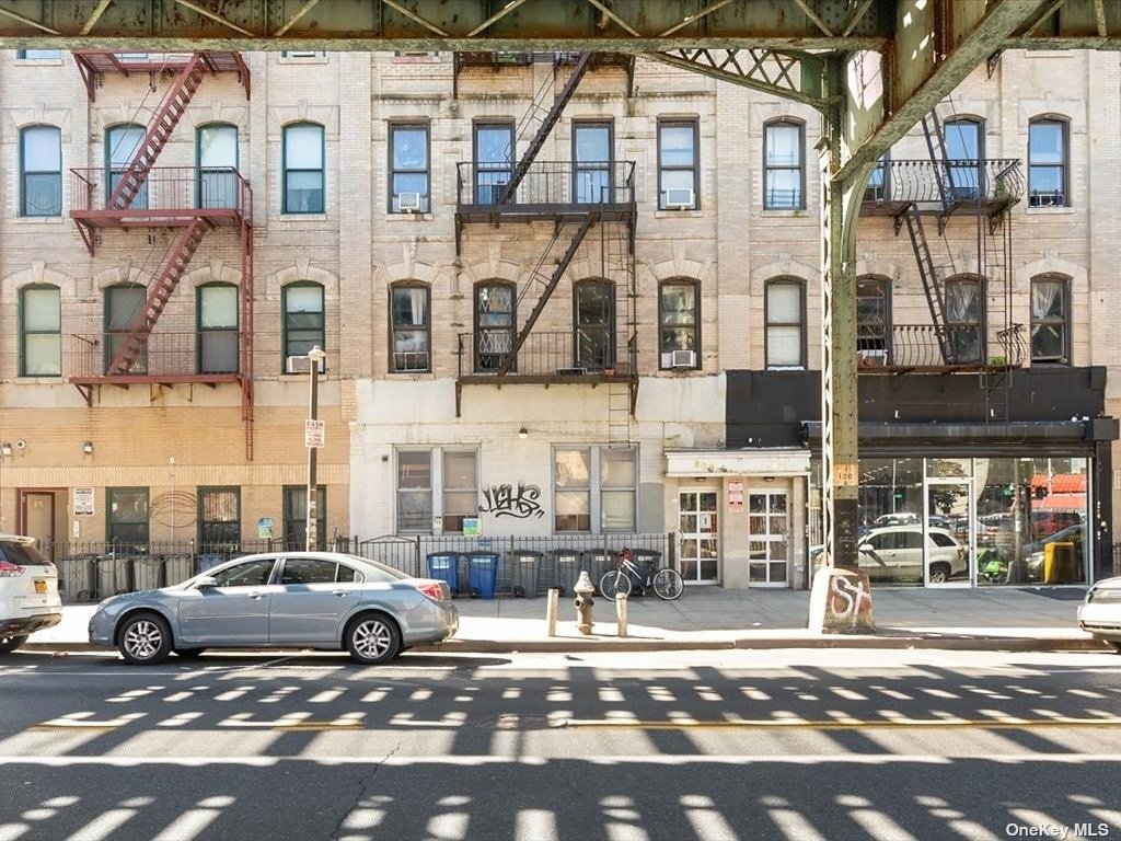 668 Broadway, Unit 11, Brooklyn, NY 11206 | Compass