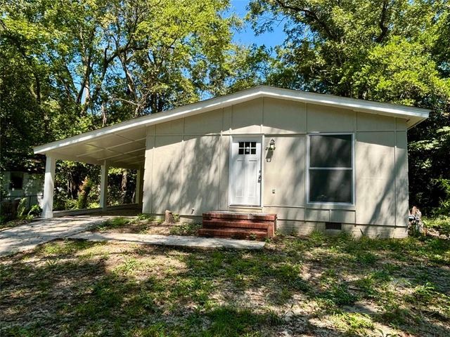 $115,000 | 2489 Hillside Drive | Groveland Park