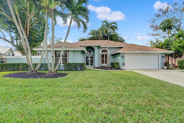 $1,155,000 | 13632 Brightstone Street | Greenview Shores of Wellington