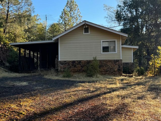 $329,000 | 13224 Taves Road | Pine Grove