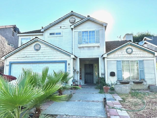 $365,000 | 3315 North Dewey Avenue | West Fresno