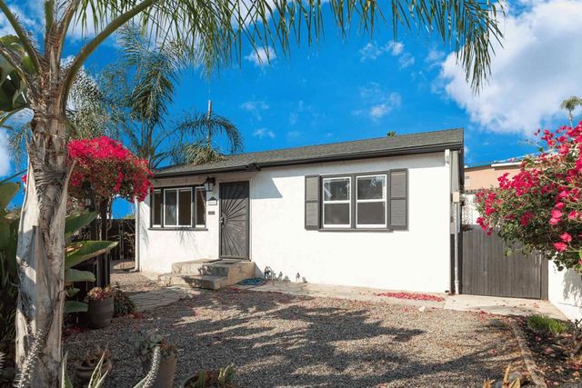 $649,990 | 8022 University Avenue | La Mesa