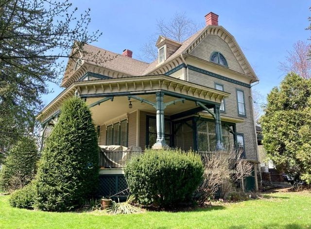 $430,000 | 98 North Broad Street | Norwich