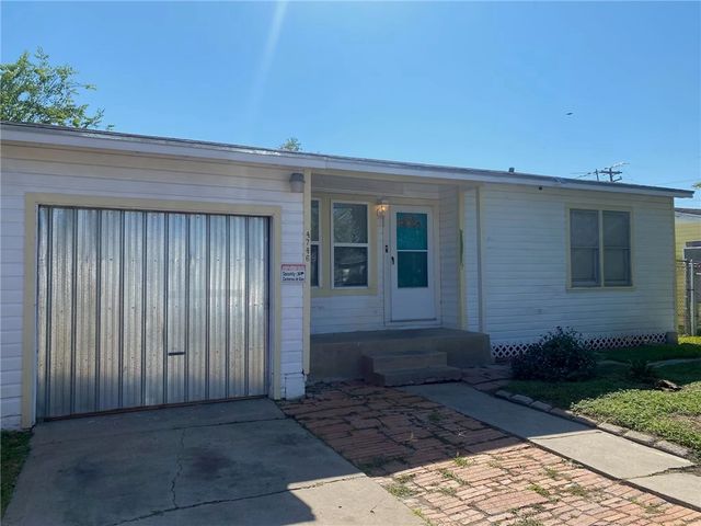 $1,300 | 4746 Larcade Drive | Midtown Corpus Christi