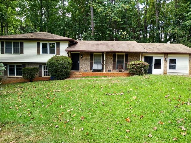 $264,900 | 539 Lake Michele Court