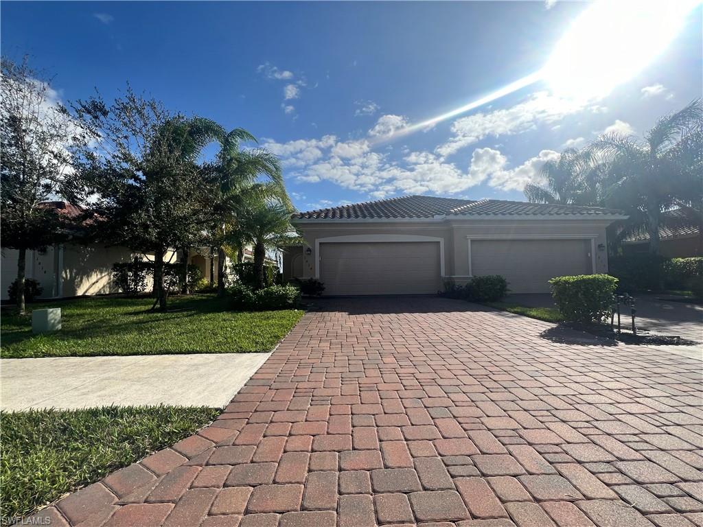 View of front of home with a front lawn