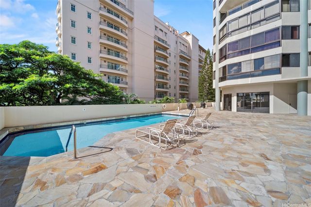 $695,000 | 1760 South Beretania Street, Unit 10D | Moiliili