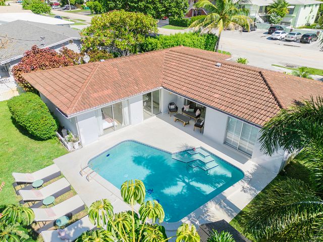 $675,000 | 1750 Northeast 56th Street | Coral Ridge Isles