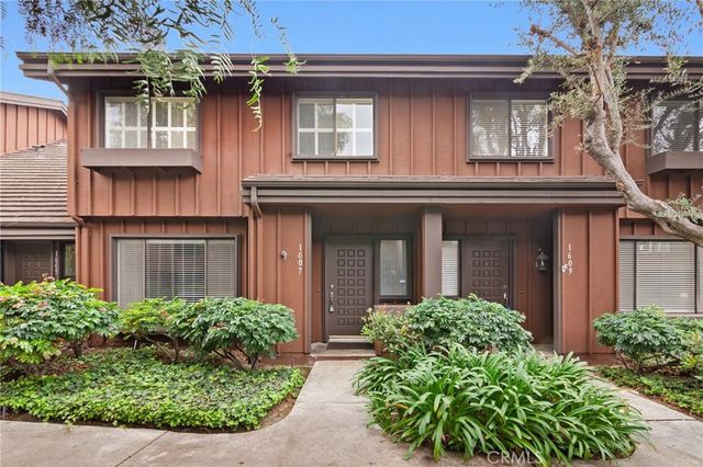 $815,000 | 1607 Stonewood Court | North San Pedro